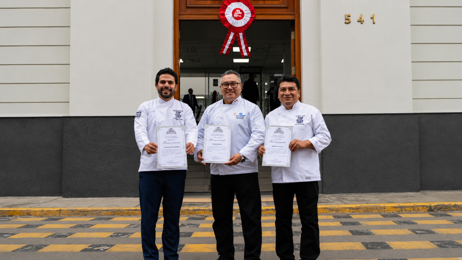 Chefs Roger Arakaki y Alberto Miró